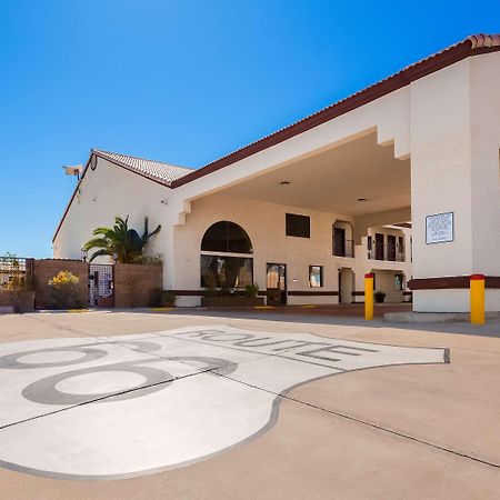 Best Western Colorado River Inn Нидлс Экстерьер фото