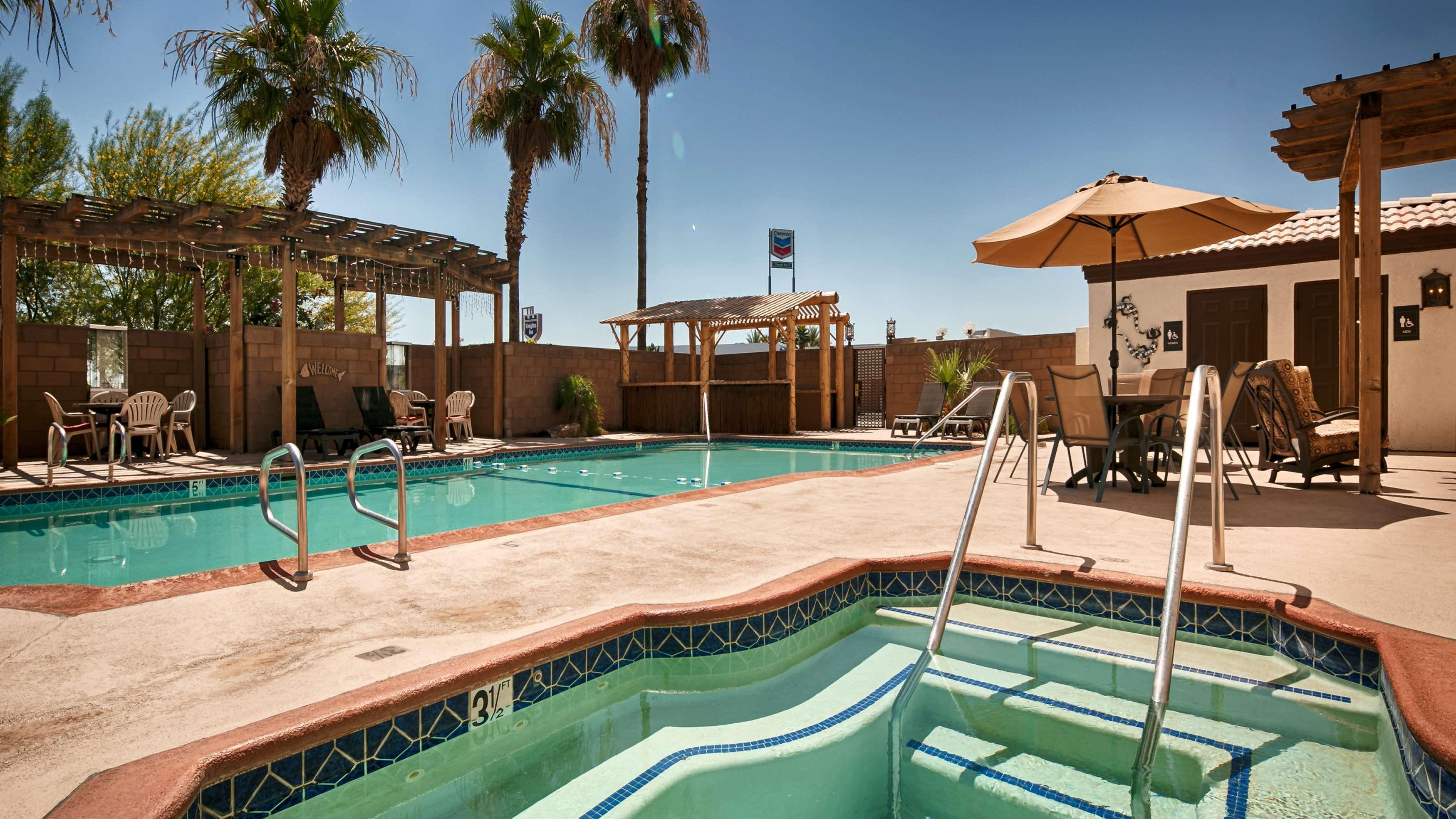 Best Western Colorado River Inn Нидлс Экстерьер фото